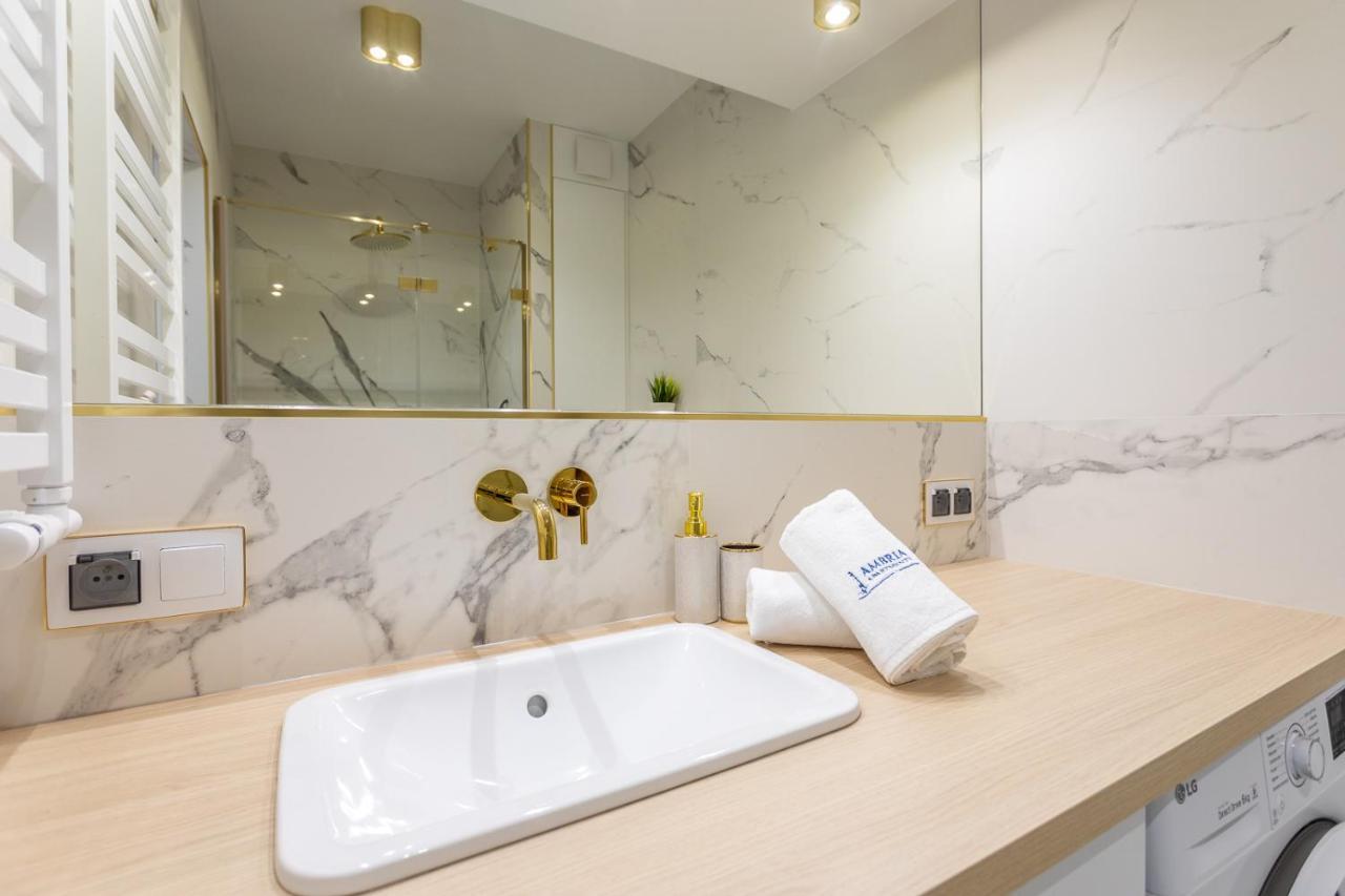 Ambria Apartments Debina Swinoujscie Ngoại thất bức ảnh